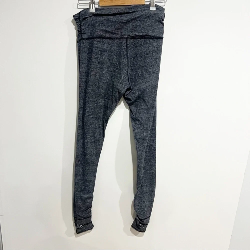 Lululemon Still Mind Tight *28